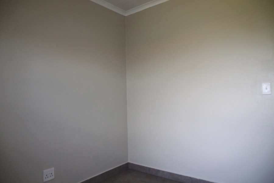 2 Bedroom Property for Sale in Kidds Beach Eastern Cape